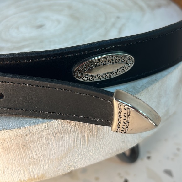 Black Leather Sliver Metal Accented Western Belt - Picture 3 of 10